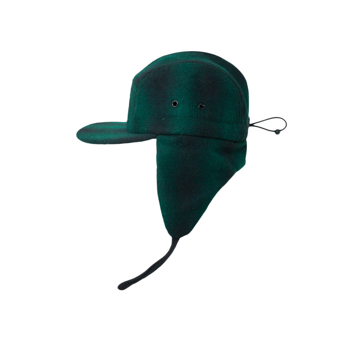 Cap, laine à 5 panneaux avec oreilles - vert / noir (taille L, 4-7 ans)