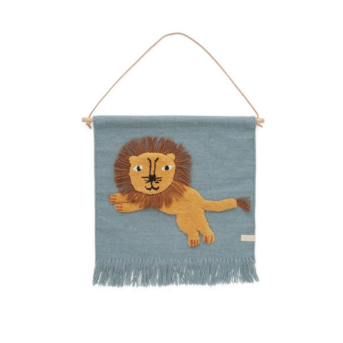 Wallhanger, lion sautant